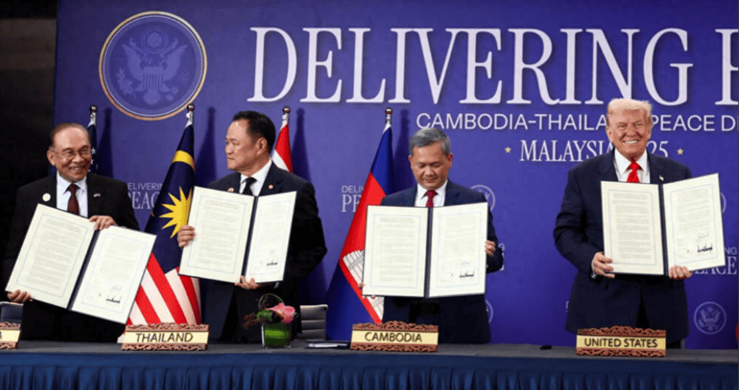 美国连签3份协议，东南亚3国同意出口稀土，中方需要提高警惕