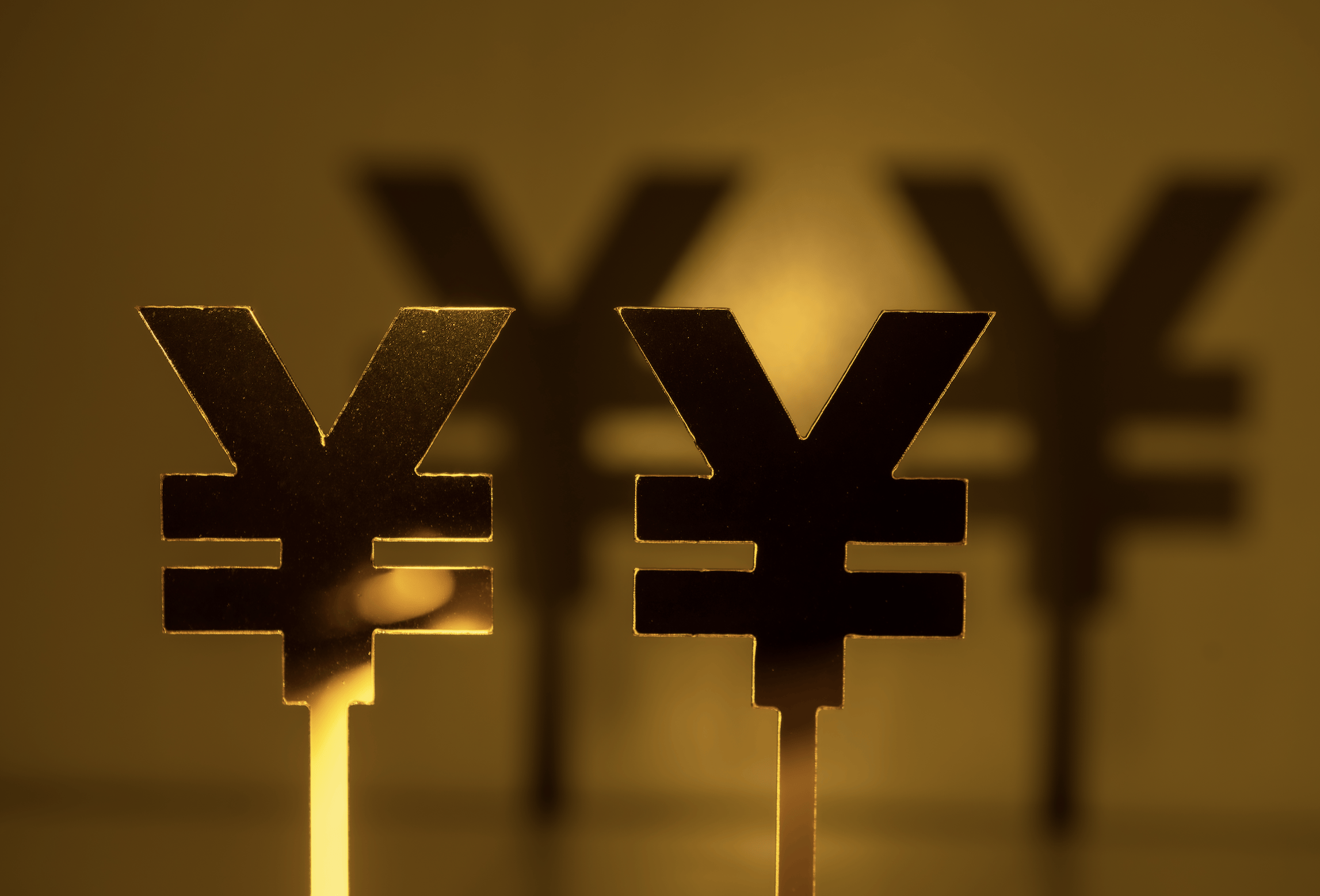 分红险“爆款”隐忧调查：12年红利仅1800元，有消费者称77岁才回本